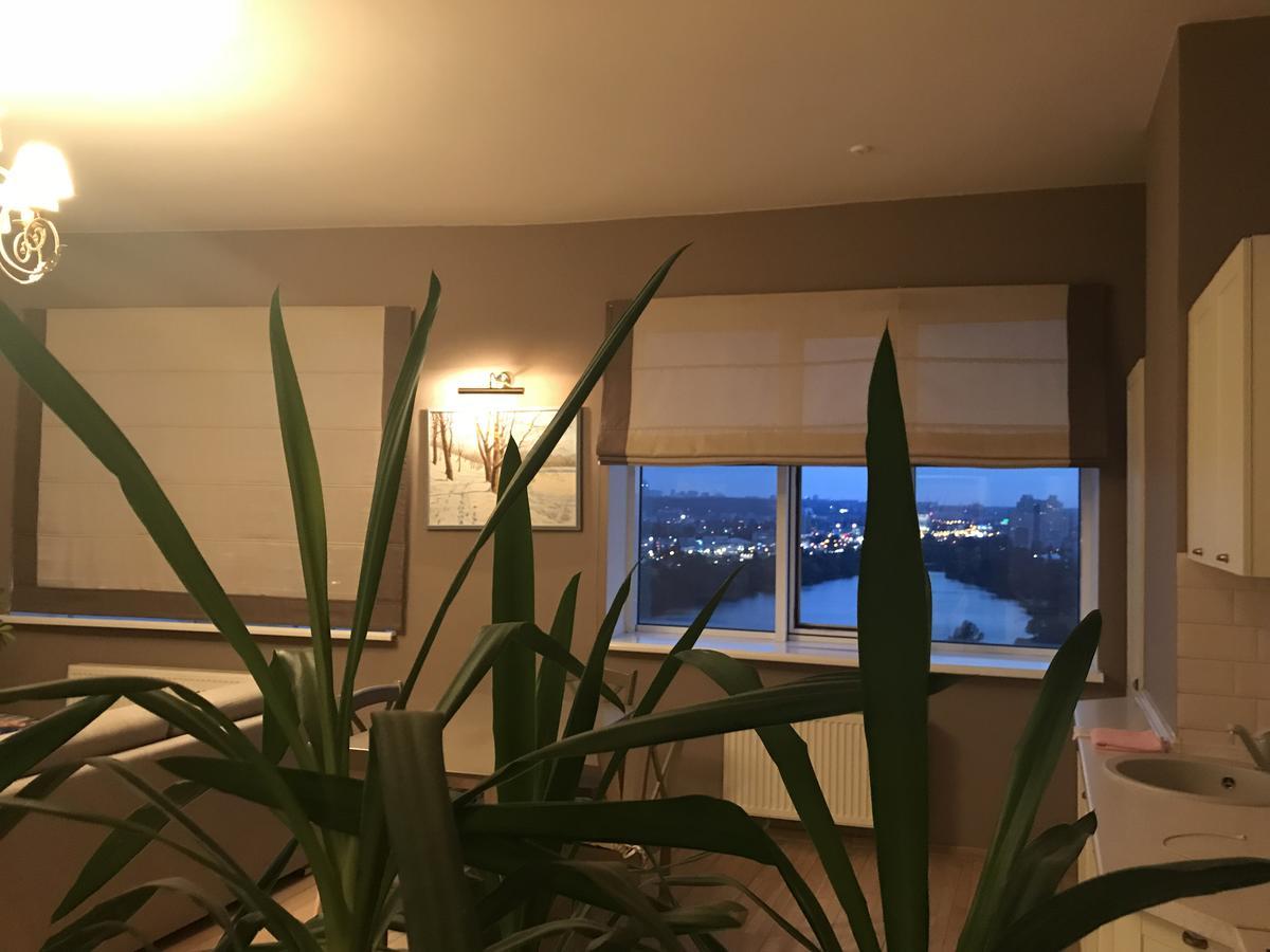 Stylish Views Apartments In The Parasol. Parus .Obolonskaya Embankment Kiev Luaran gambar